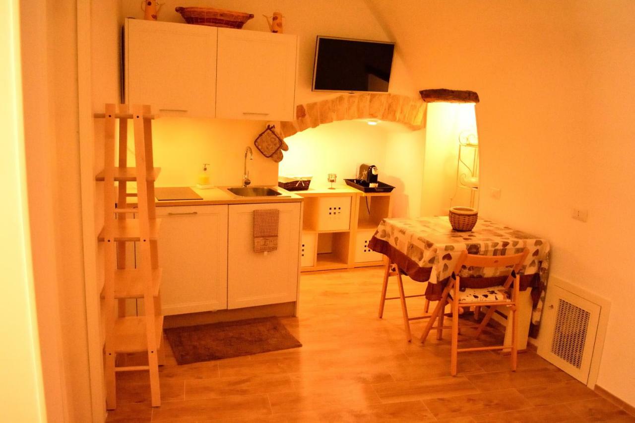 Escia' B&B Ночи Екстериор снимка